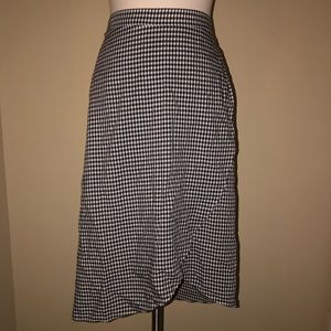 Wrap Midi skirt
